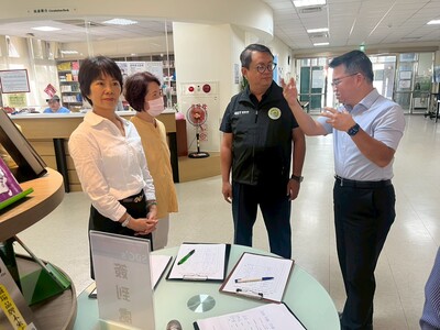 LINE_ALBUM_20251008 圖書館1F_SDGs開幕式_251020_11